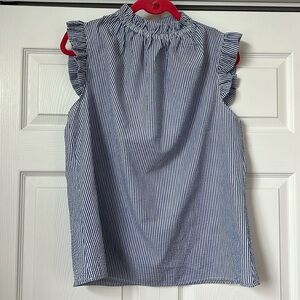 Blue and White sleeveless‎ top